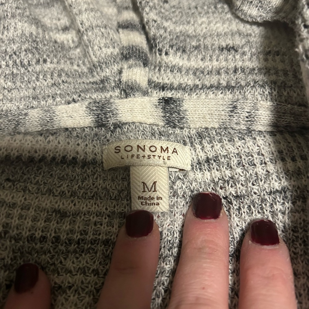 Sonoma Women's Textured Gray Sweater